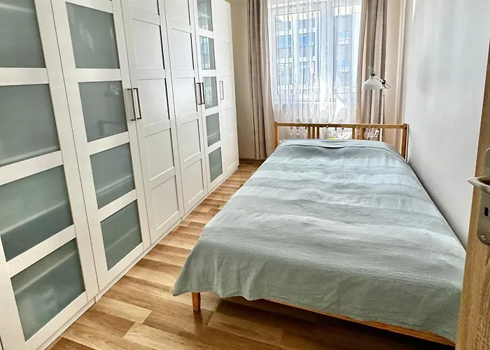 公寓 Rozana With Parking *